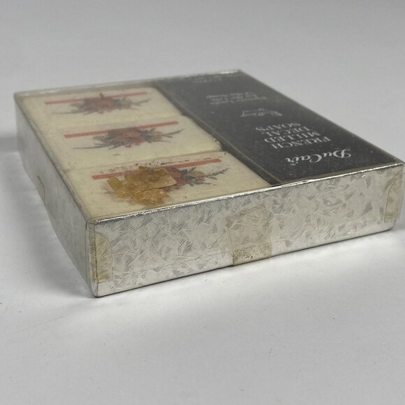 Vintage DuCair French Milled Decal Soaps Gift Box 3 Cakes 2.25 oz Total - Picture 3 of 5